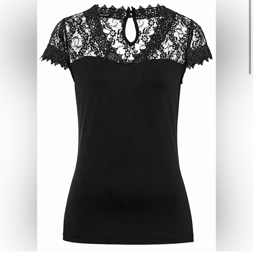 🔲◼️ Macy’s I.N.C International Concepts Lace Trim Top 🔲◼️